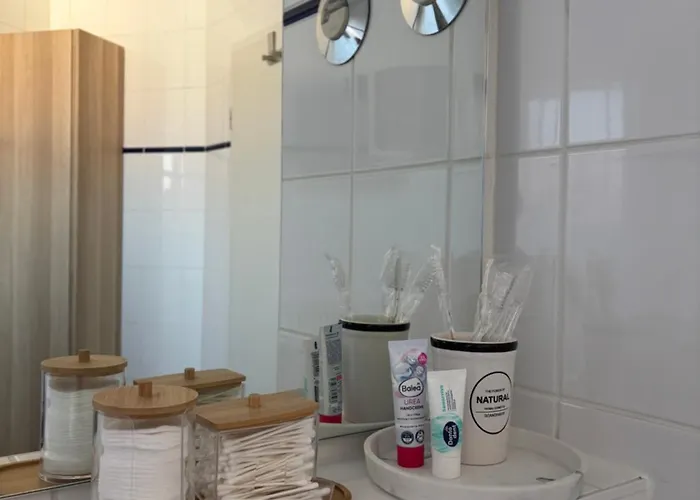 Zentrales, Modernes Mit Balkon, Kueche & Garage Apartmán *