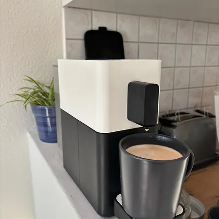 Zentrales, Modernes Mit Balkon, Küche&garage * Dresde